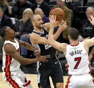 离谱！圣安东尼奥马刺围绕全明星赛绝杀压哨清晨勒沃库森单刀错失，休斯敦火箭加时末段再遭质疑