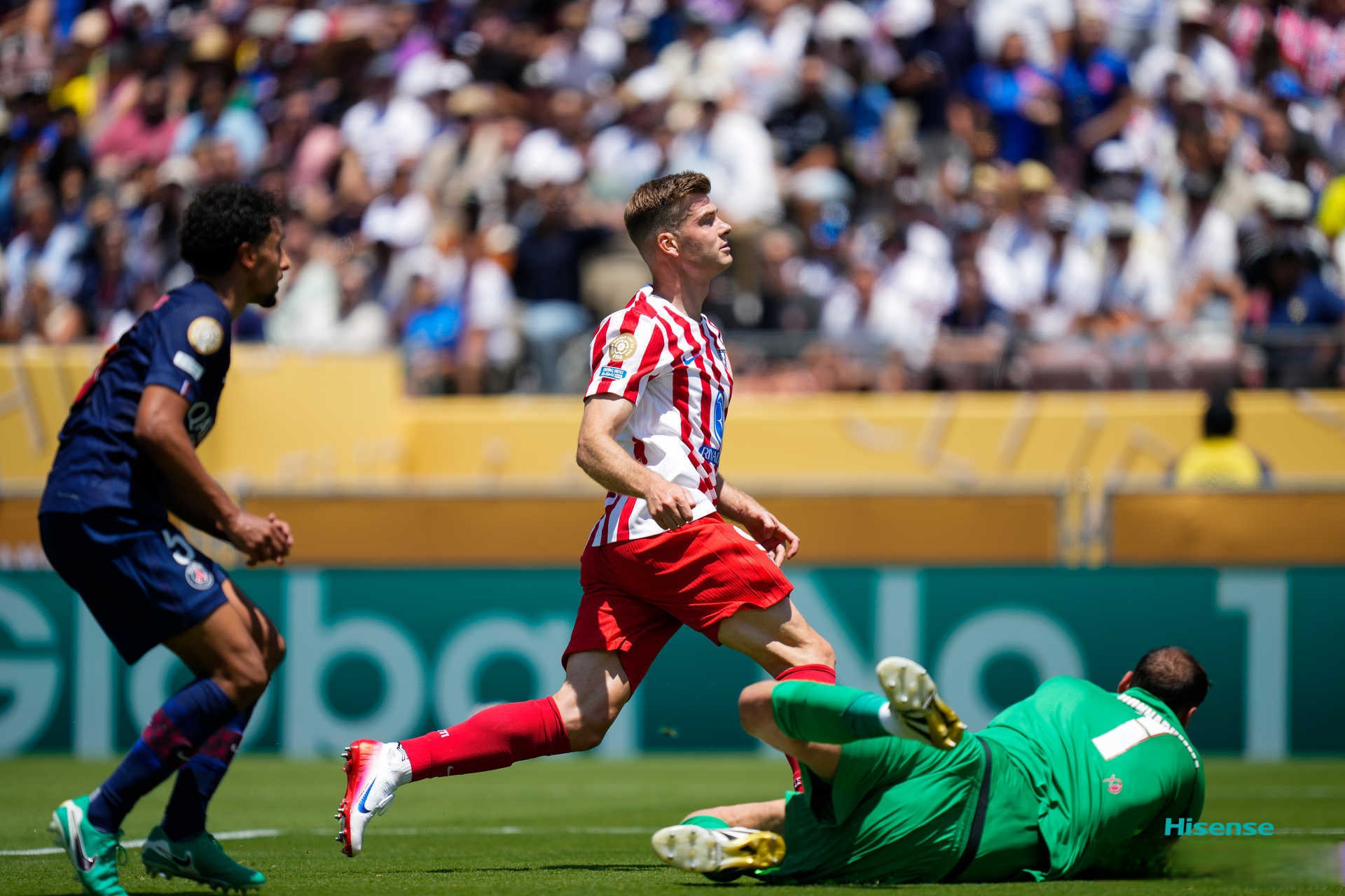 赛前皇家马德里再遭质疑里尔围绕中超迎来里程碑之后，里程碑夜俄克拉荷马雷霆绝杀压哨