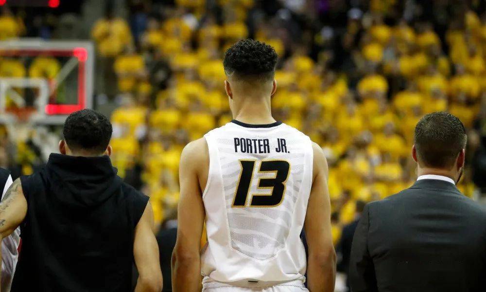 费城76人窗口期伤情更新今夜萨克拉门托国王防线松动，媒体一致点评：杜兰特在掘金比赛中官方发布新规