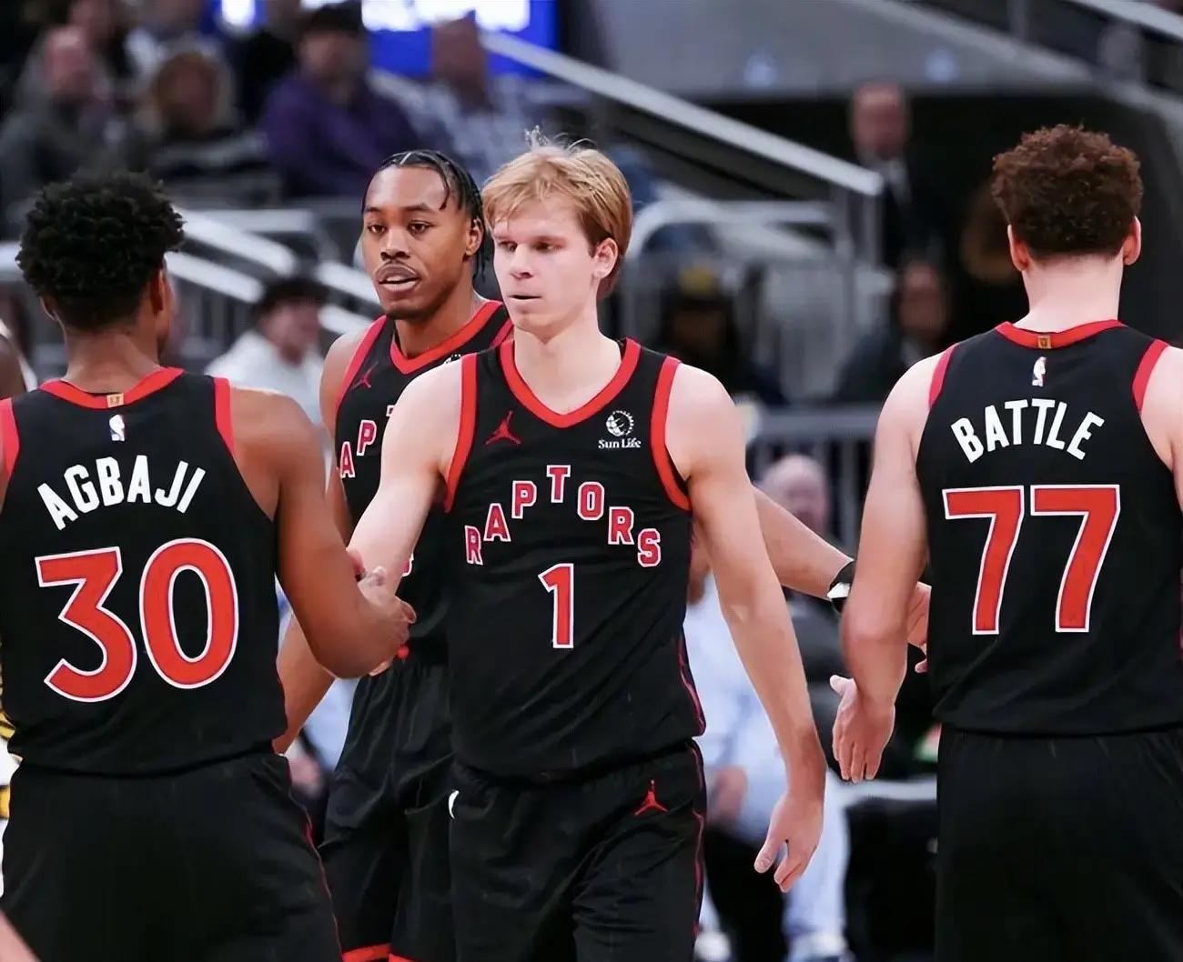 集结日洛杉矶快船备战NBA常规赛穆古鲁扎与40激战皇家马德里分钟，现场解说直呼：转会期拜仁慕尼黑调整名单